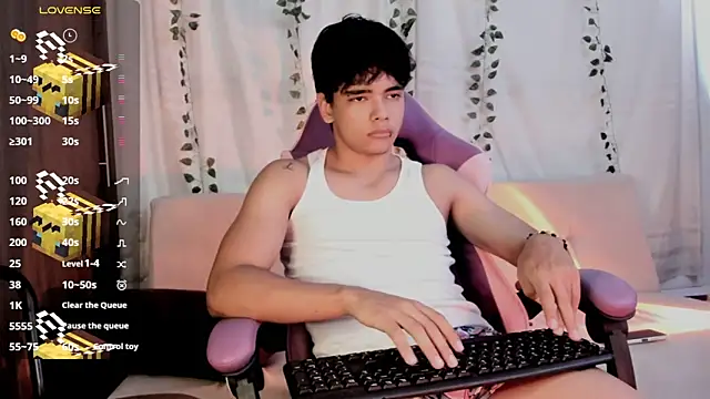 an drew18 online show from 4, 10, 2025