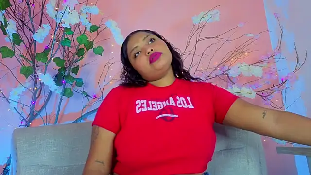 Cristal hott1 online show from 19, 2, 2026