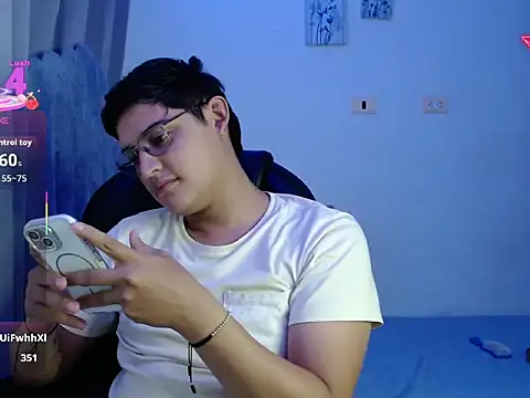 Snapshot of yesitwink_ chatting on 25, 3, 2026 yesitwink online show from 25, 3, 2026