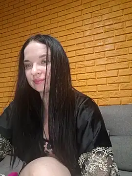 VoxxAura online show from 13, 11, 2025