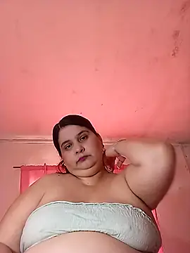 Snapshot of Ayma1983 chatting on 2, 10, 2025 Ayma1983 online show from 2, 10, 2025