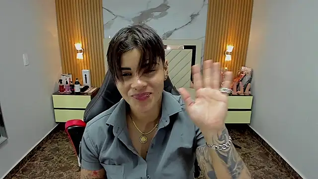 KAROLLJONES1 online show from 1, 11, 2025