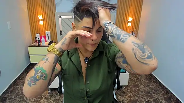 Snapshot of KAROLLJONES1 chatting on 3, 2, 2026 KAROLLJONES1 online show from 3, 2, 2026