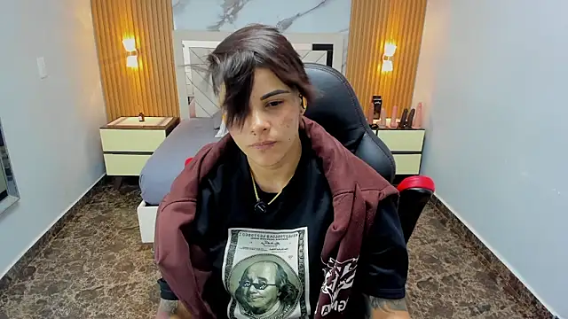 Snapshot of KAROLLJONES1 chatting on 9, 2, 2026 KAROLLJONES1 online show from 9, 2, 2026