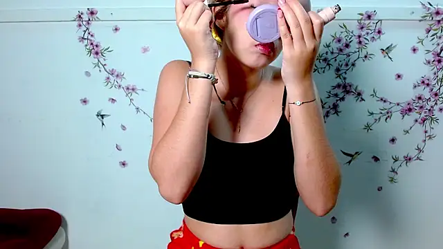 Angel Megan online show from 17, 12, 2025