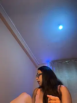 Snapshot of princesaliay chatting on 7, 3, 2026 princesaliay online show from 7, 3, 2026