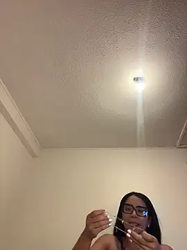 princesaliay online show from 13, 5, 2026