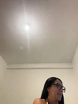 princesaliay online show from 19, 6, 2026