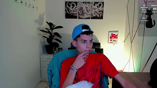 Snapshot of Room_69x chatting on 2, 11, 2025 Room 69x online show from 2, 11, 2025