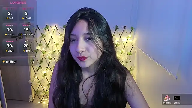 Snapshot of genet_ chatting on 8, 10, 2025 genet  online show from 8, 10, 2025