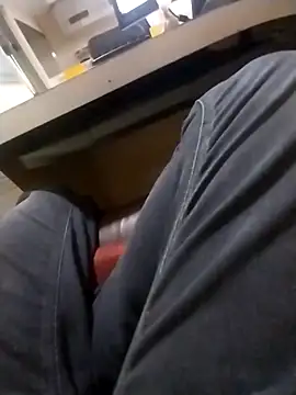 Snapshot of kiss_like_choco11 chatting on 18, 9, 2025 kiss like choco11 online show from 18, 9, 2025