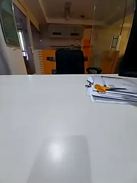 Snapshot of kiss_like_choco11 chatting on 21, 10, 2025 kiss like choco11 online show from 21, 10, 2025