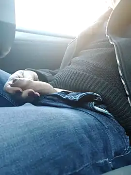 Snapshot of lynxman chatting on 7, 4, 2026 lynxman online show from 7, 4, 2026