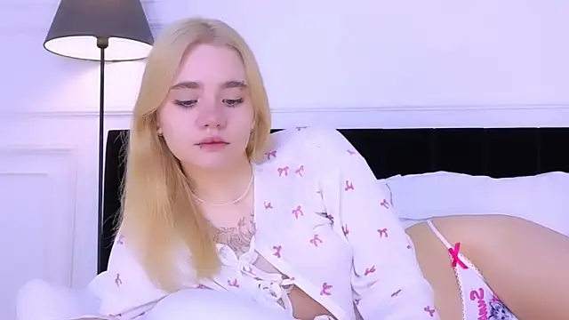 ANNABELLE LU online show from 23, 10, 2025