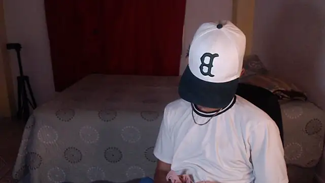 Snapshot of sung_yol chatting on 31, 10, 2025 sung yol online show from 31, 10, 2025