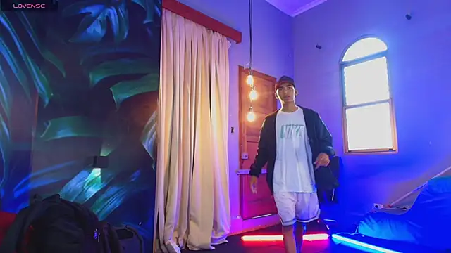 AlanCutee online show from 19, 9, 2025