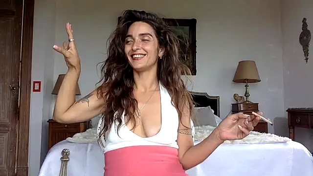 Snapshot of venuslibre chatting on 1, 11, 2025 venuslibre online show from 1, 11, 2025