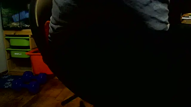 Snapshot of TobyDick13 chatting on 7, 11, 2025 TobyDick13 online show from 7, 11, 2025