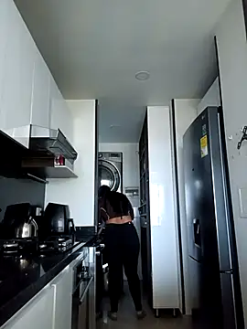 Snapshot of Esmeralda333 chatting on 24, 3, 2026 Esmeralda333 online show from 24, 3, 2026