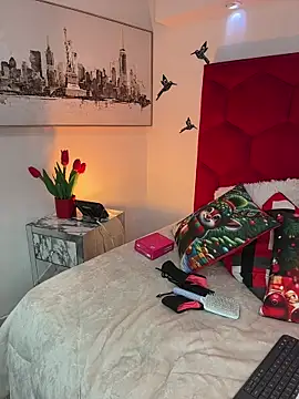 Alaia Snow online show from 17, 12, 2025