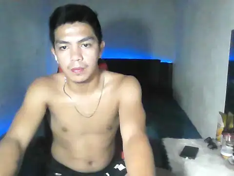 Snapshot of Hunky_paul chatting on 17, 4, 2026 Hunky paul online show from 17, 4, 2026