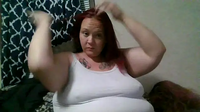 Snapshot of ThickkkMama420 chatting on 22, 4, 2026 ThickkkMama420 online show from 22, 4, 2026