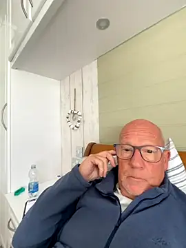 Snapshot of philefc chatting on 23, 9, 2025 philefc online show from 23, 9, 2025