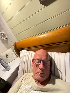 Snapshot of philefc chatting on 7, 10, 2025 philefc online show from 7, 10, 2025