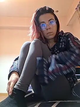 Anayssa  online show from 15, 11, 2025