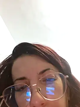 Anayssa  online show from 23, 2, 2026