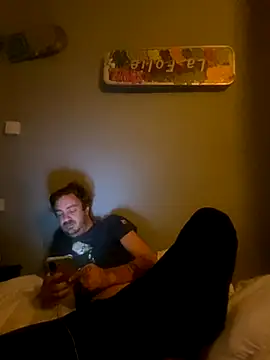 3615-ULLA online show from 25, 11, 2025