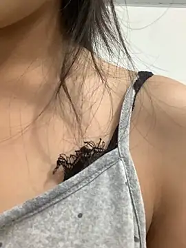    Lily    online show from 5, 4, 2026