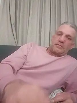 handsome8inchh online show from 5, 4, 2026