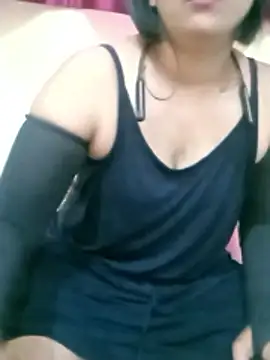 Snapshot of Queen_Kushi4 chatting on 18, 1, 2026 Queen Kushi4 online show from 18, 1, 2026