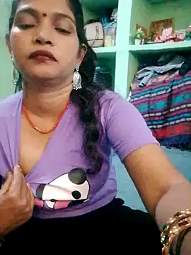 Snapshot of Chandrakanta-Devi chatting on 19, 10, 2025 Chandrakanta-Devi online show from 19, 10, 2025