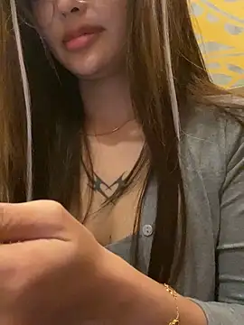   BabyShowPublic   online show from 3, 3, 2026