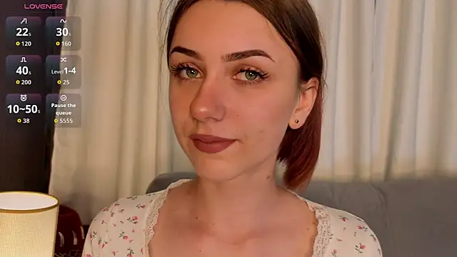 Snapshot of thelittlecowgirl chatting on 7, 4, 2026 thelittlecowgirl online show from 7, 4, 2026