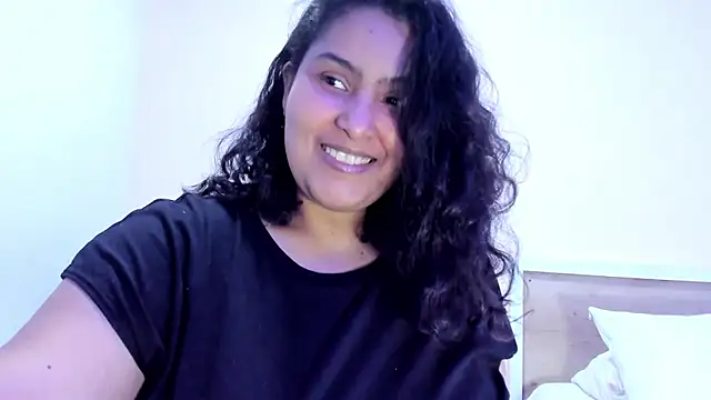 BellaNixs online show from 29, 9, 2025