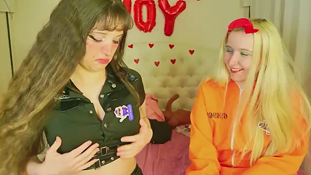 Snapshot of kamila_blush chatting on 23, 2, 2026 kamila blush online show from 23, 2, 2026