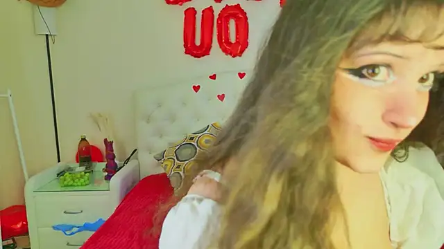 Snapshot of kamila_blush chatting on 25, 2, 2026 kamila blush online show from 25, 2, 2026