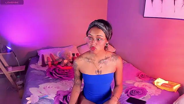 nyxmoonhells online show from 6, 10, 2025