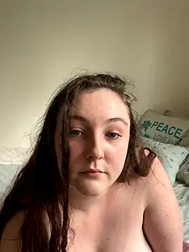 Snapshot of kallmek8 chatting on 21, 10, 2025 kallmek8 online show from 21, 10, 2025