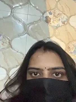 Snapshot of lusty_kaira chatting on 16, 11, 2025 lusty kaira online show from 16, 11, 2025