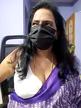 Snapshot of mallu-lover chatting on 3, 11, 2025 mallu-lover online show from 3, 11, 2025