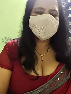 Snapshot of mallu-lover chatting on 1, 12, 2025 mallu-lover online show from 1, 12, 2025