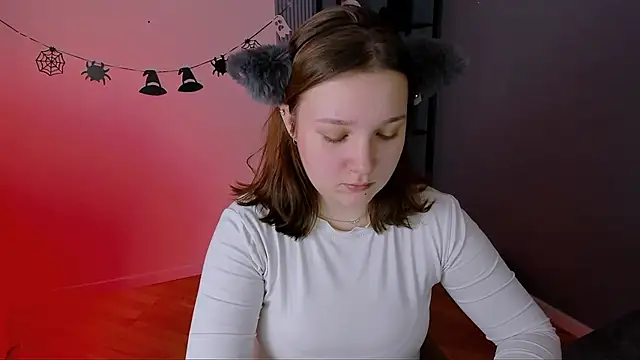 Snapshot of JaneByrd chatting on 31, 10, 2025 JaneByrd online show from 31, 10, 2025