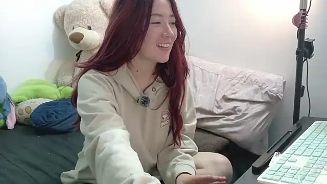 Snapshot of lunnaa_ chatting on 9, 1, 2026 lunnaa online show from 9, 1, 2026