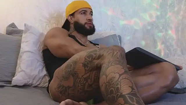 Snapshot of Osher_Cox chatting on 5, 4, 2026 Osher Cox online show from 5, 4, 2026