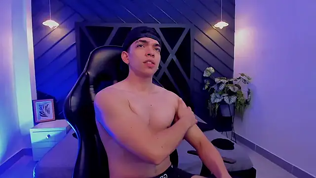 Eryonbradley online show from 27, 9, 2025