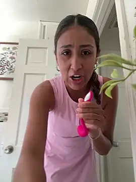 Snapshot of Sonnysoles chatting on 17, 10, 2025 Sonnysoles online show from 17, 10, 2025